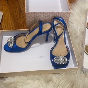 Gorgeous royal blue heels only $90 with box!!